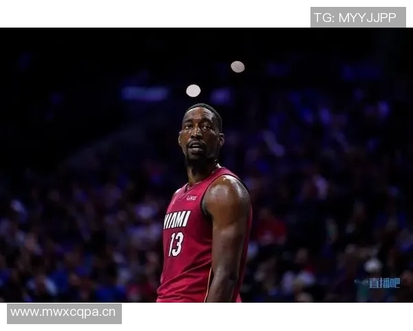 阿德巴约三分表现起伏17分8板展现出色防守能力