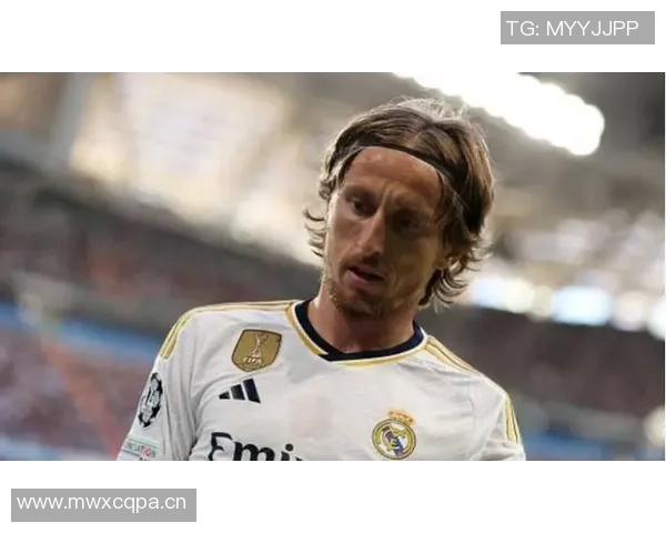 莫德里奇坚信智慧才是足球的关键身高与力量并非决定因素