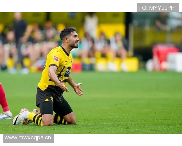 埃姆雷詹与多特续约谈判进行中尚未达成最终协议