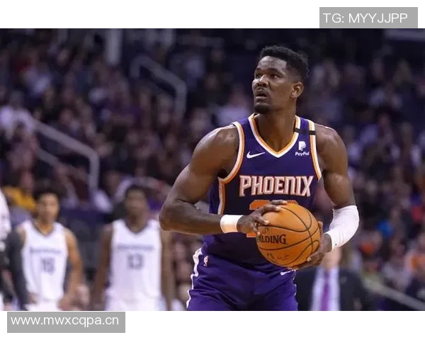 加兰赛季首秀表现平平26分钟贡献8分4助攻3失误需调整状态