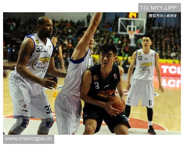 父子同台竞技雄鹿国王对决哈姆父子三人齐聚赛场展现篮球魅力