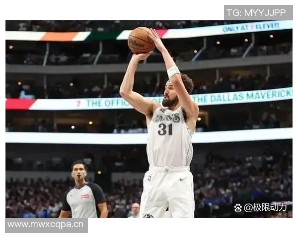 克莱半场表现抢眼三分球命中率高达50贡献14分助力球队战斗力提升